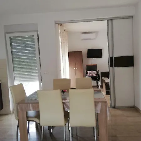 Apartman Ivan 3 * Zadar